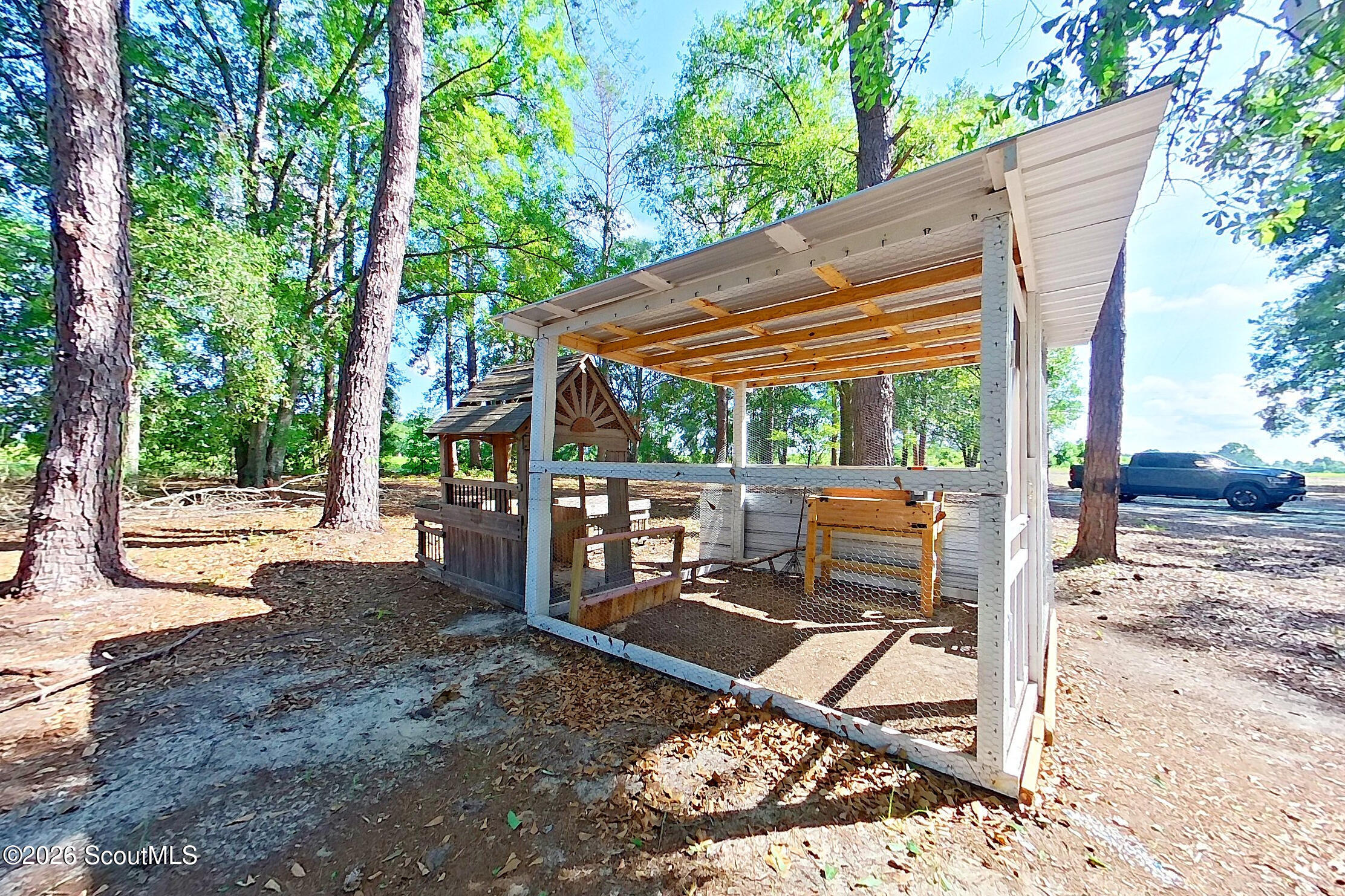 3259 W Horseshoe Road