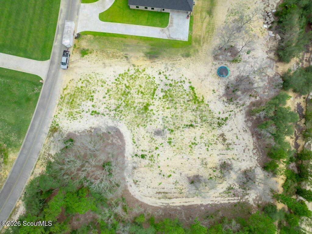 1490 Ridgewood Drive
