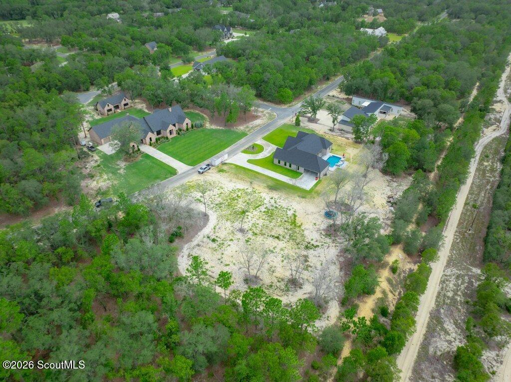1490 Ridgewood Drive