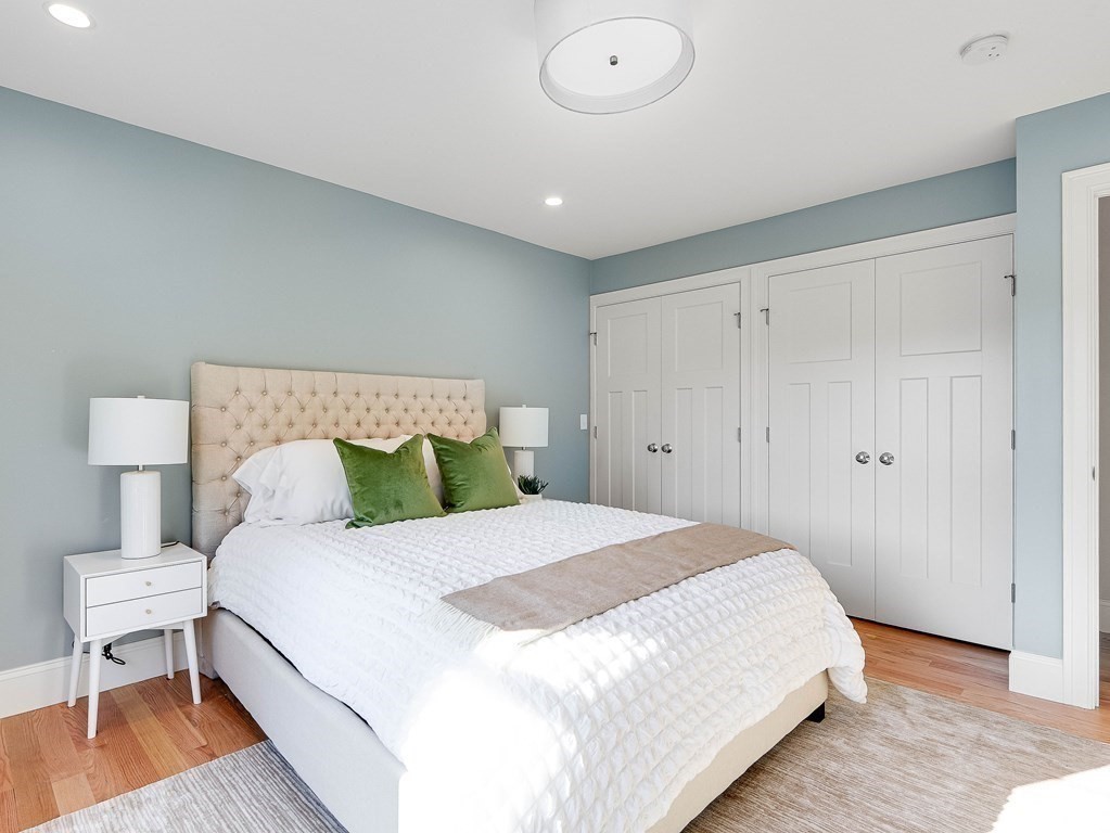 2163 Commonwealth Ave # 2