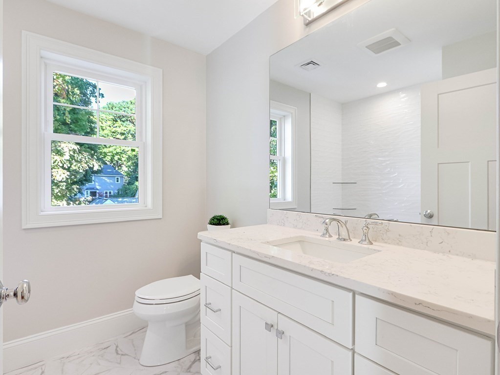 2163 Commonwealth Ave # 2