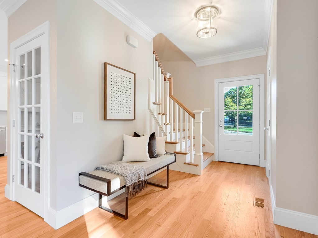 2163 Commonwealth Ave # 2