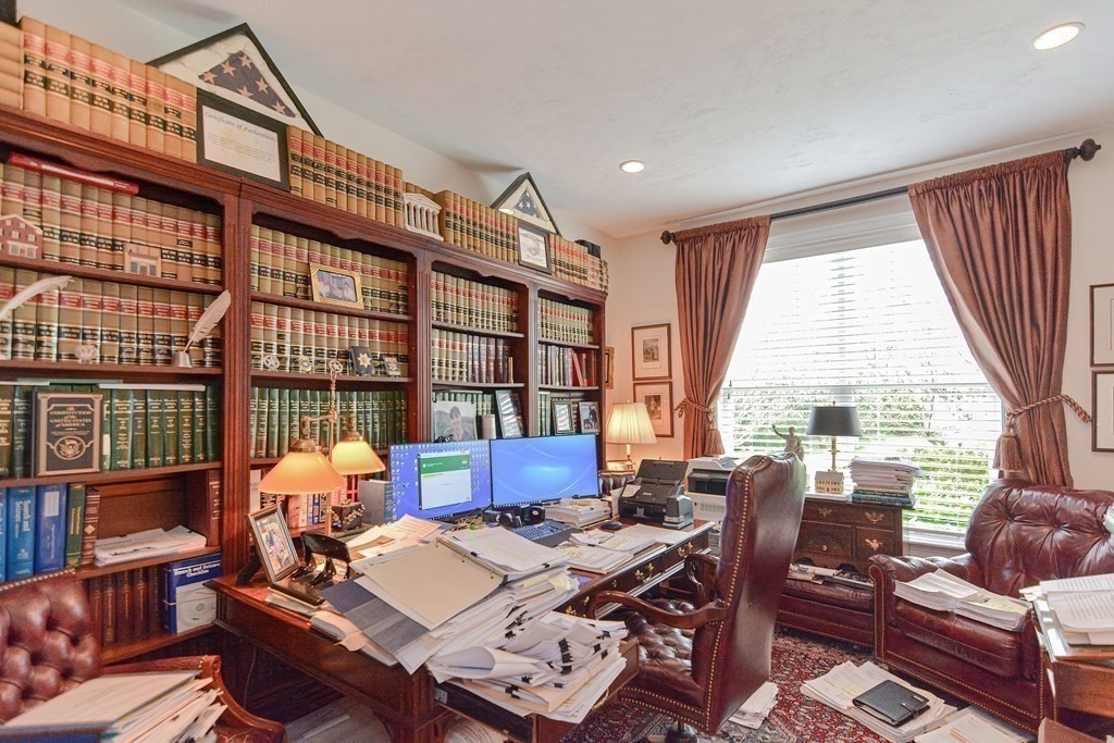158 Walden Way # 1