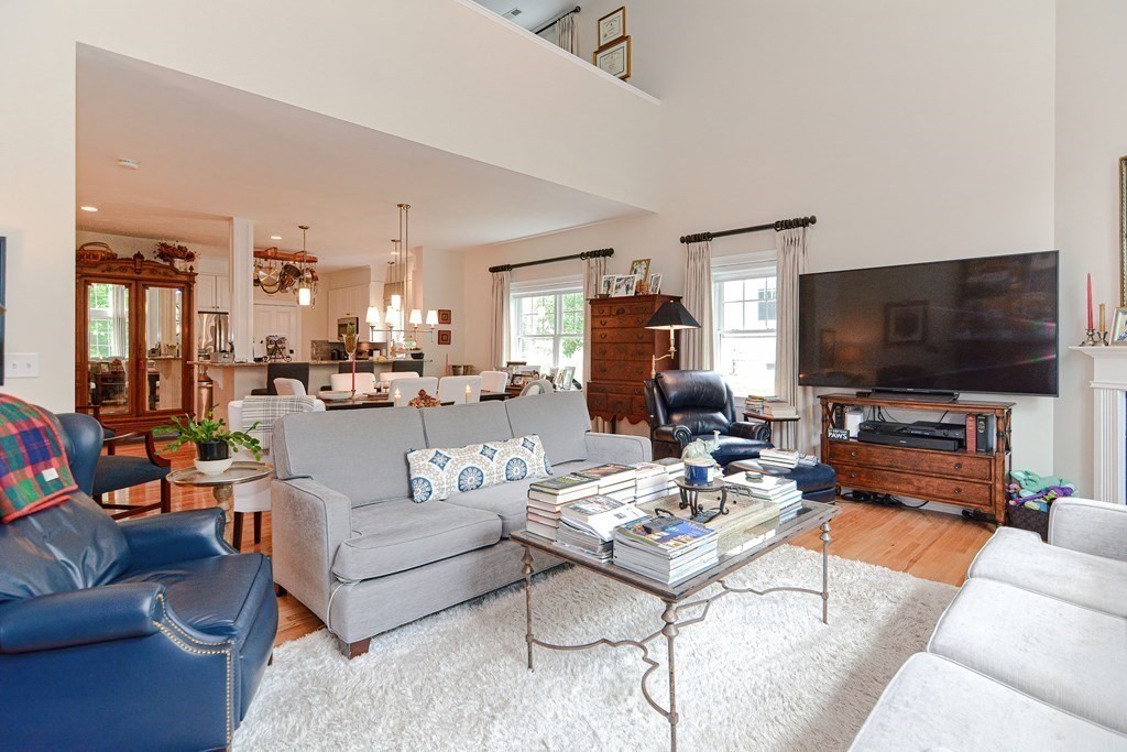 158 Walden Way # 1