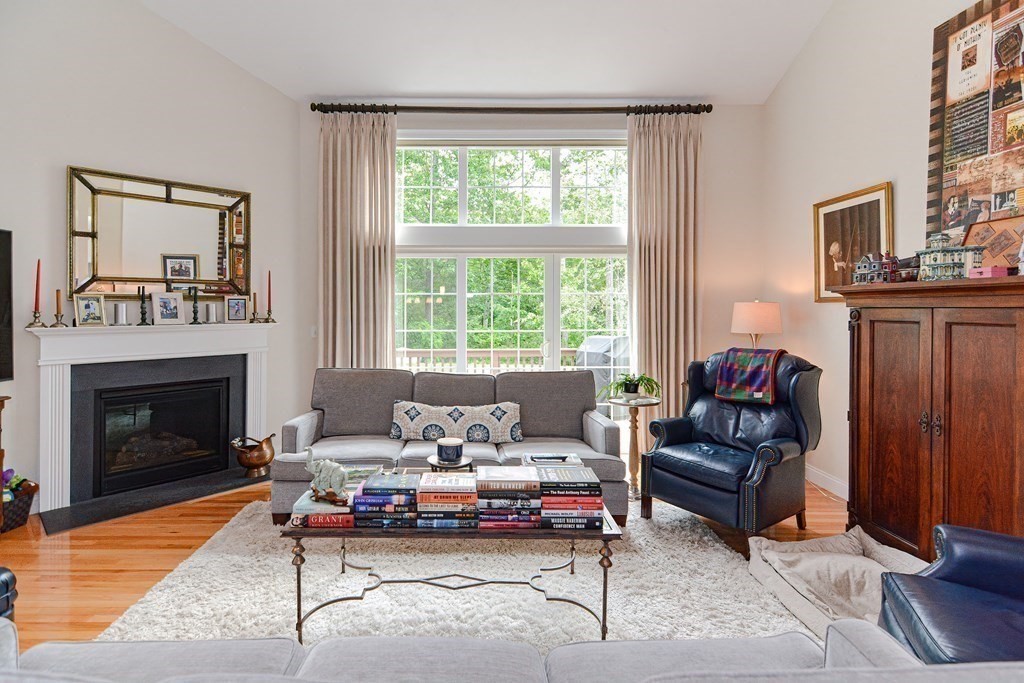 158 Walden Way # 1