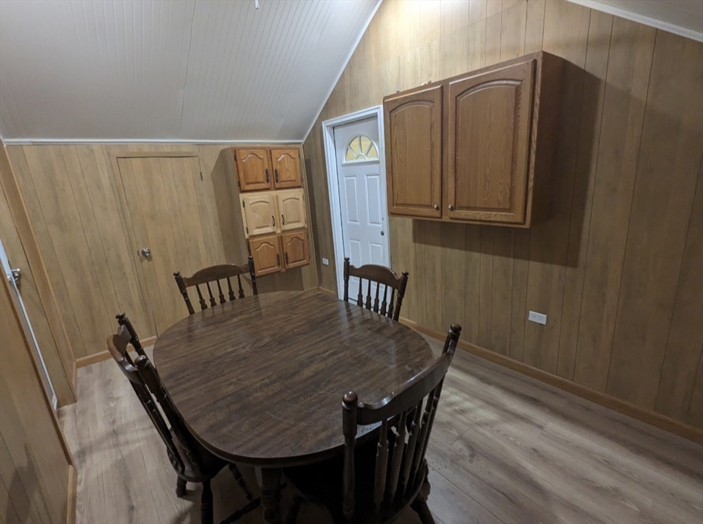 117 Illinois St. # 3
