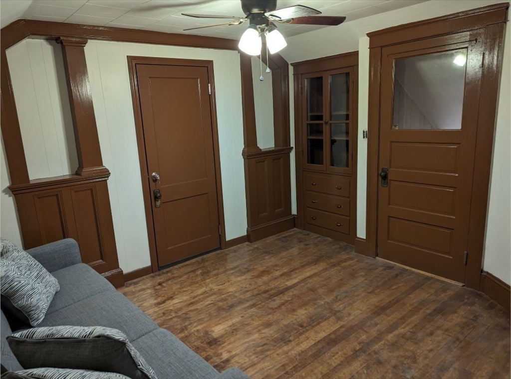 117 Illinois St. # 3