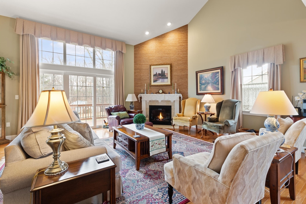 160 Walden Way # 160