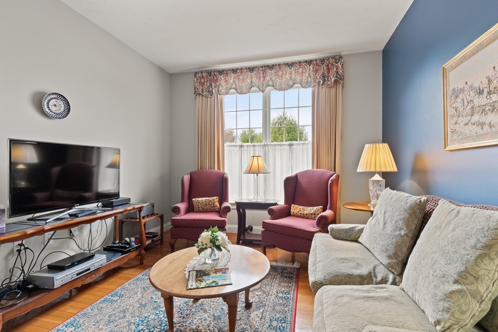 160 Walden Way # 160