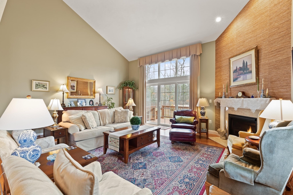 160 Walden Way # 160