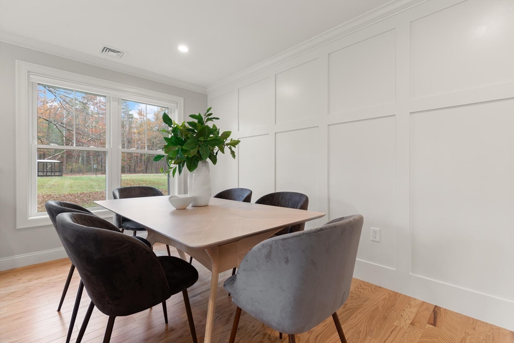 5 Barracks Road # 5