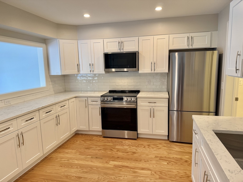 13 Barracks Road # 13