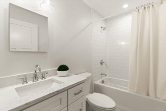 4 Barracks Road # 4