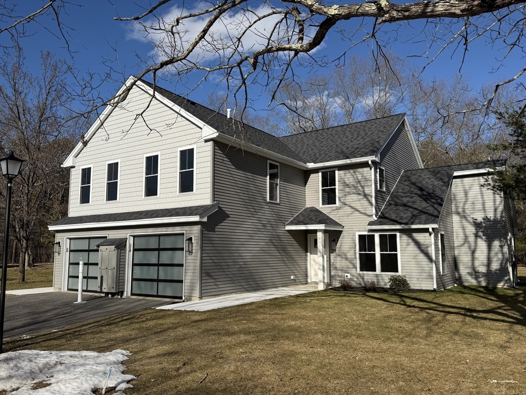 15 Barracks Road # 15