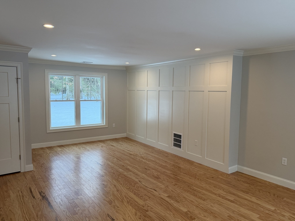 15 Barracks Road # 15