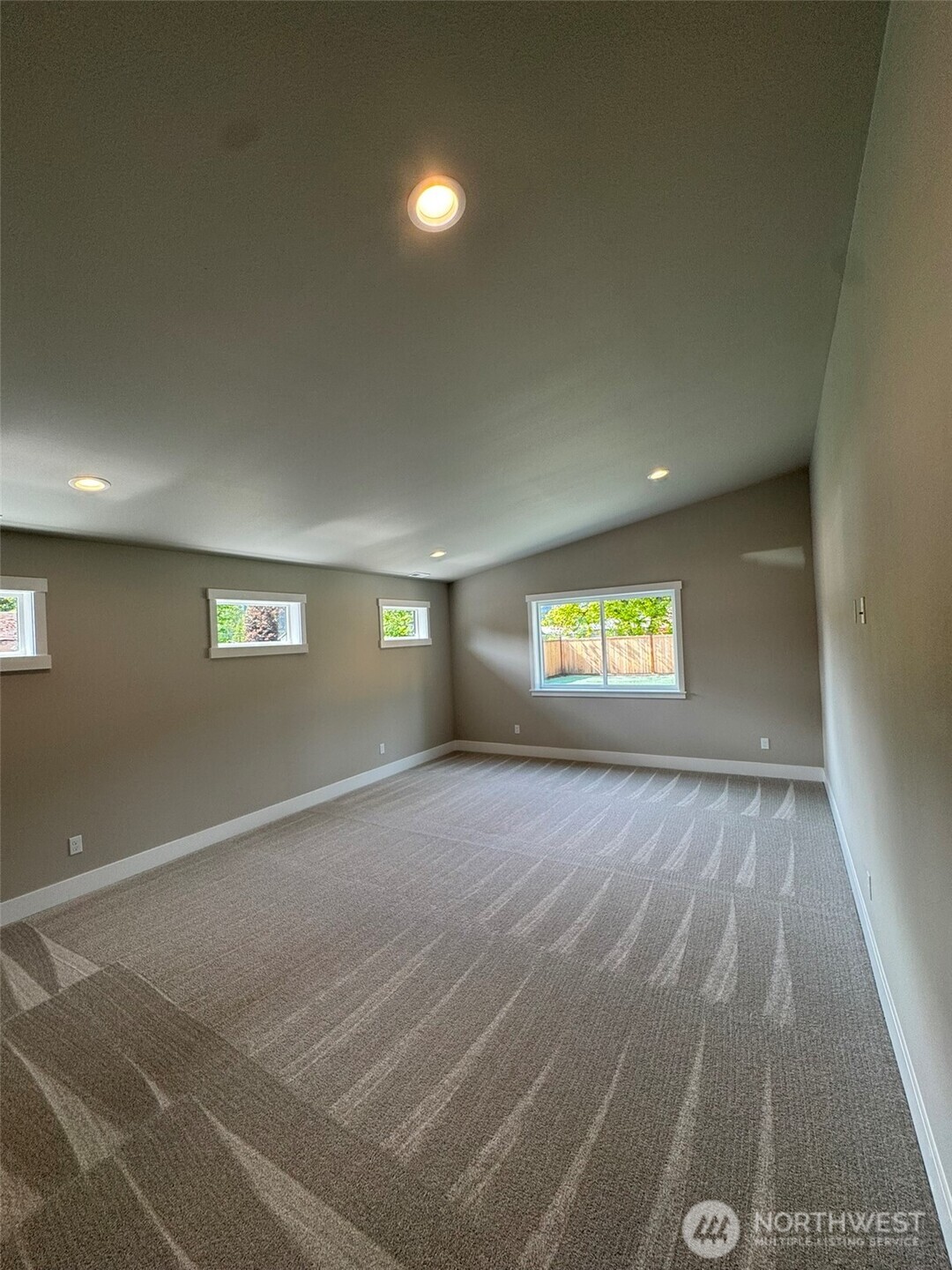1212 Cascade Street