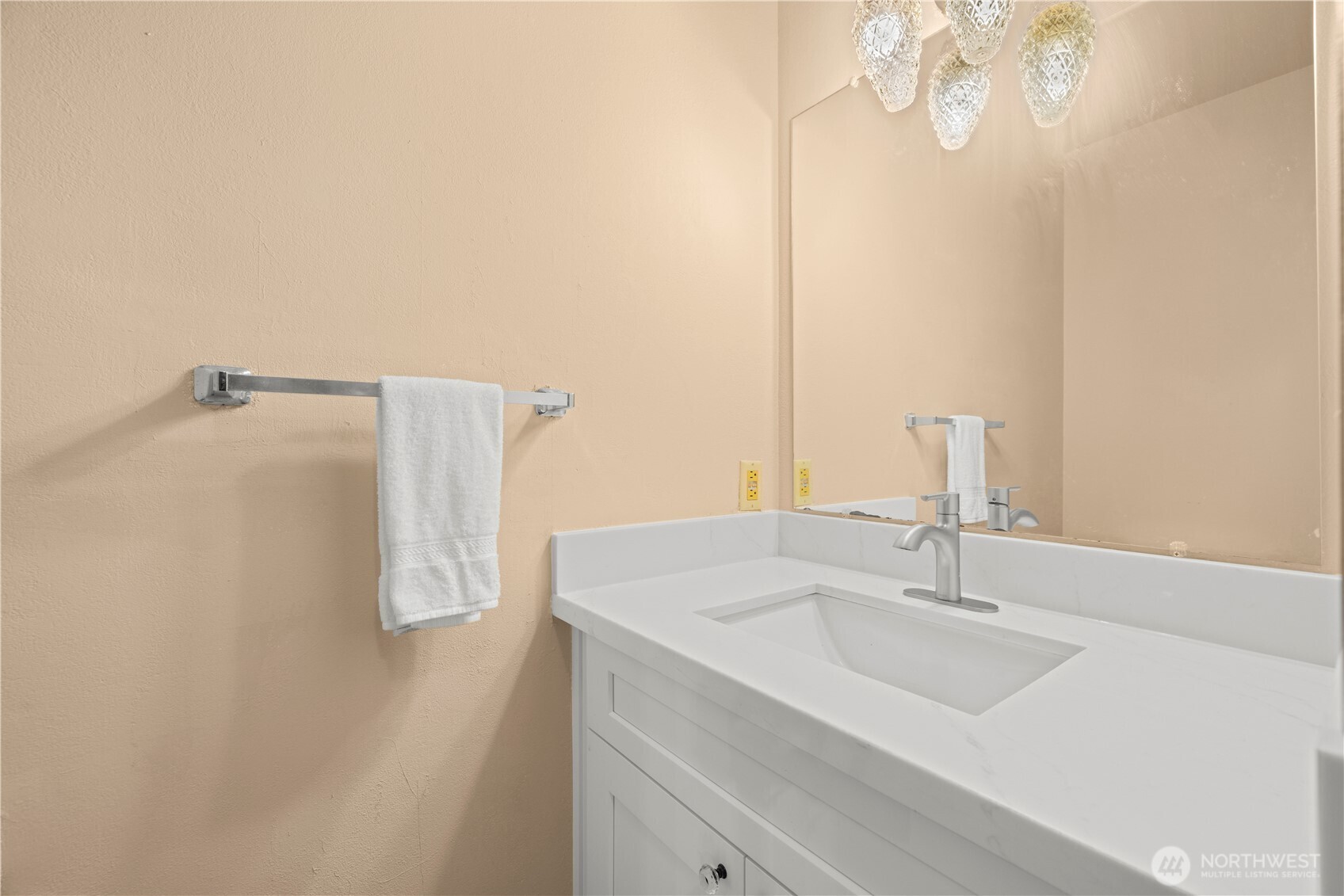 12024 101 Avenue NE Unit: E2