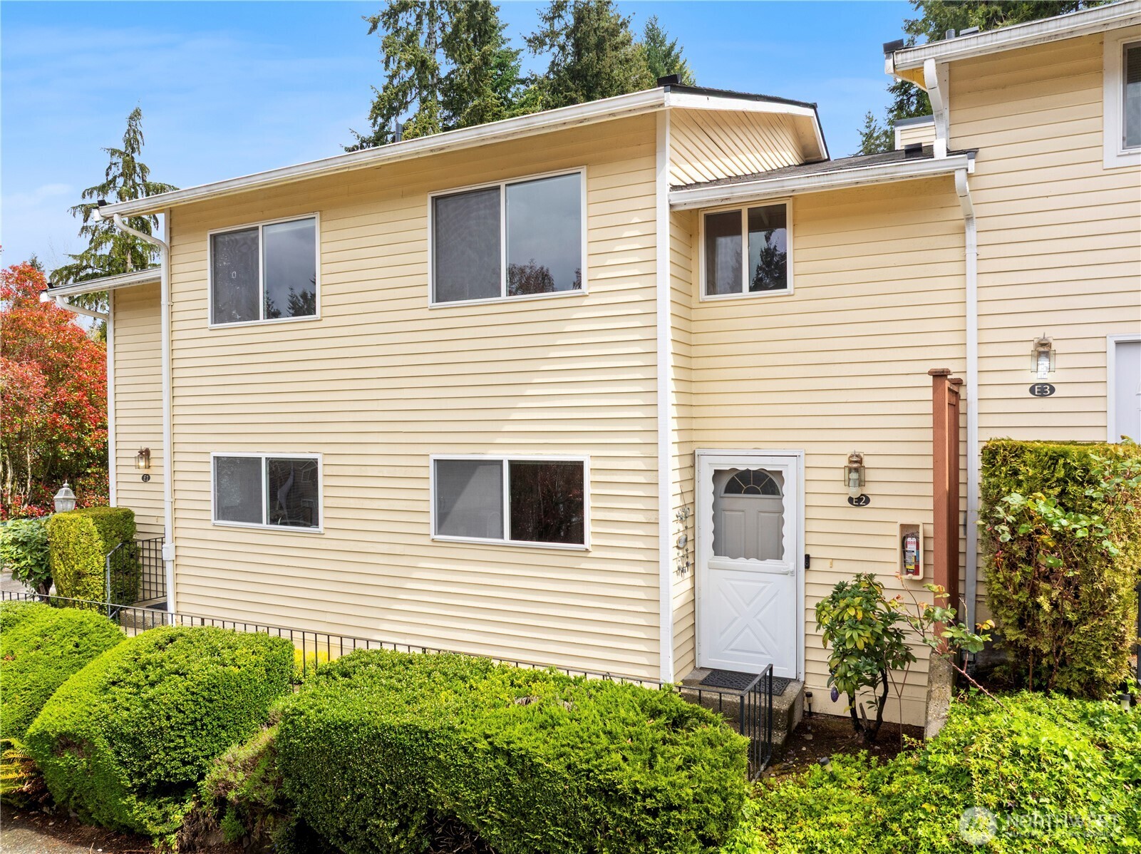 12024 101 Avenue NE Unit: E2