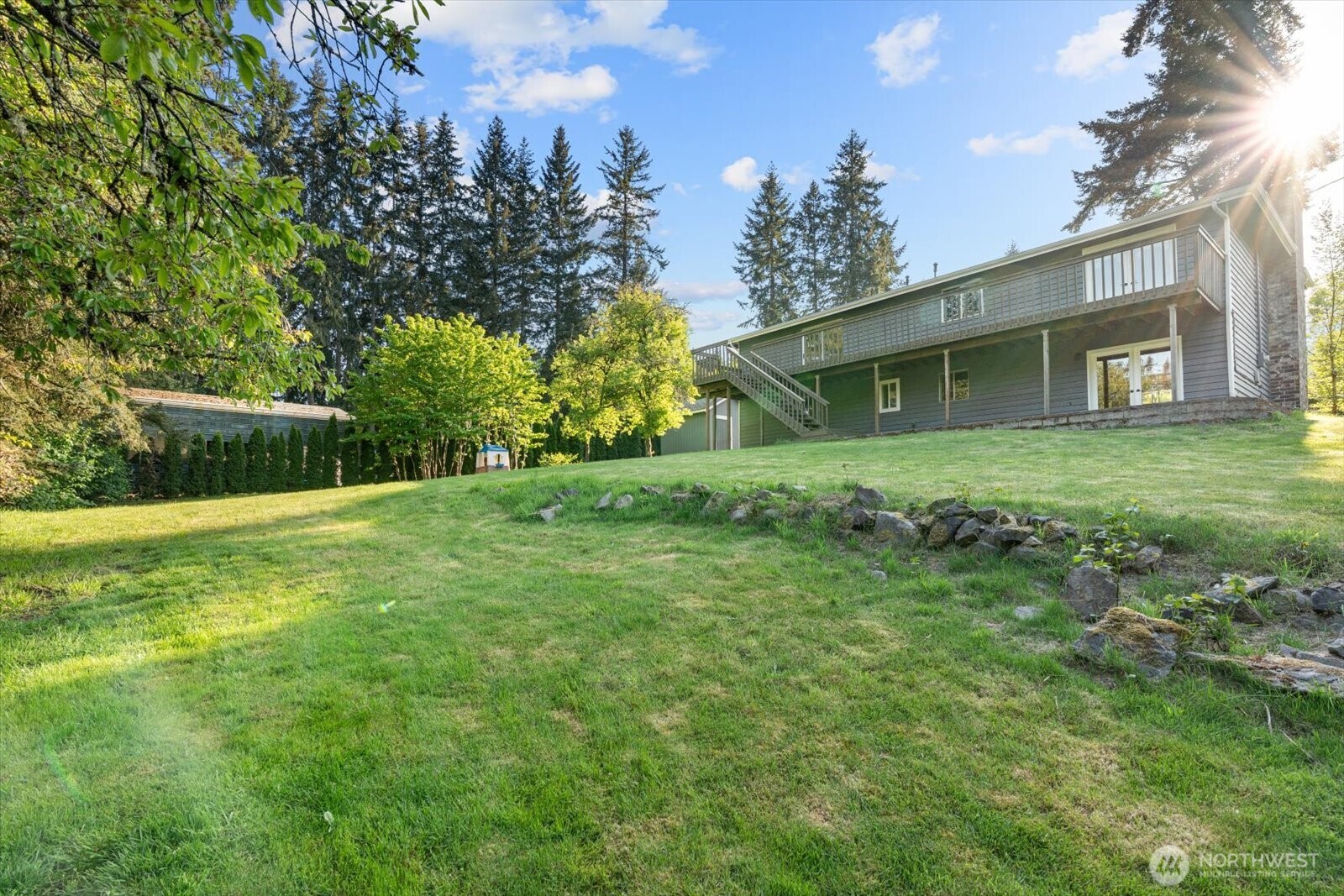 23521 3rd Avenue SE