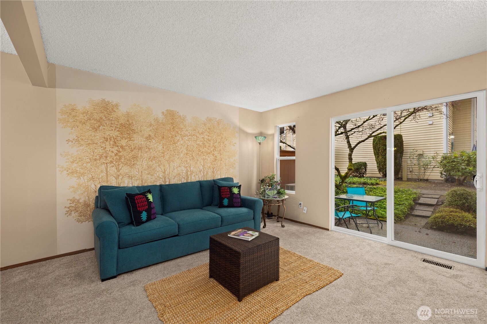 12024 101st Avenue NE Unit: E2