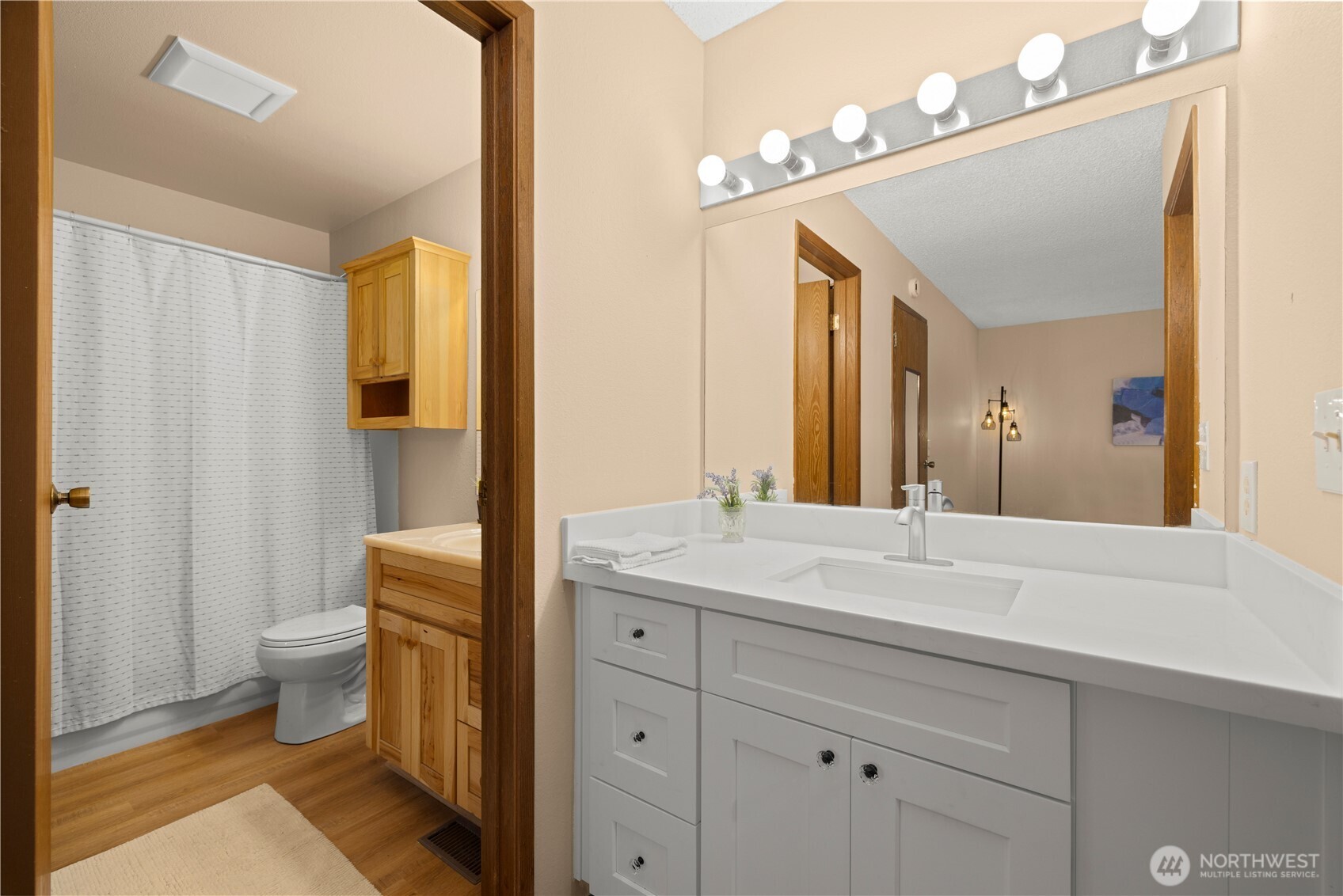 12024 101st Avenue NE Unit: E2