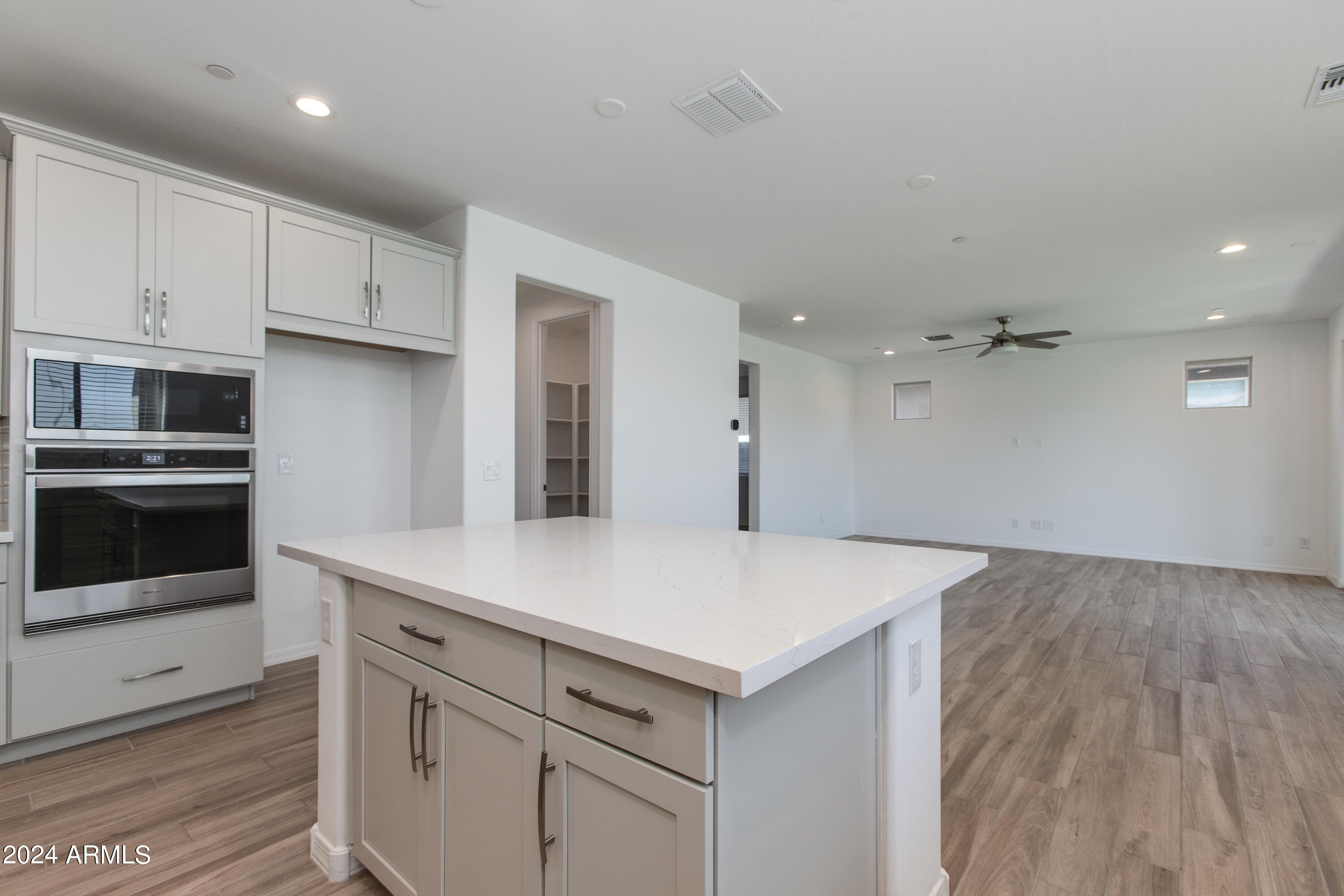 13313 W DALE Lane