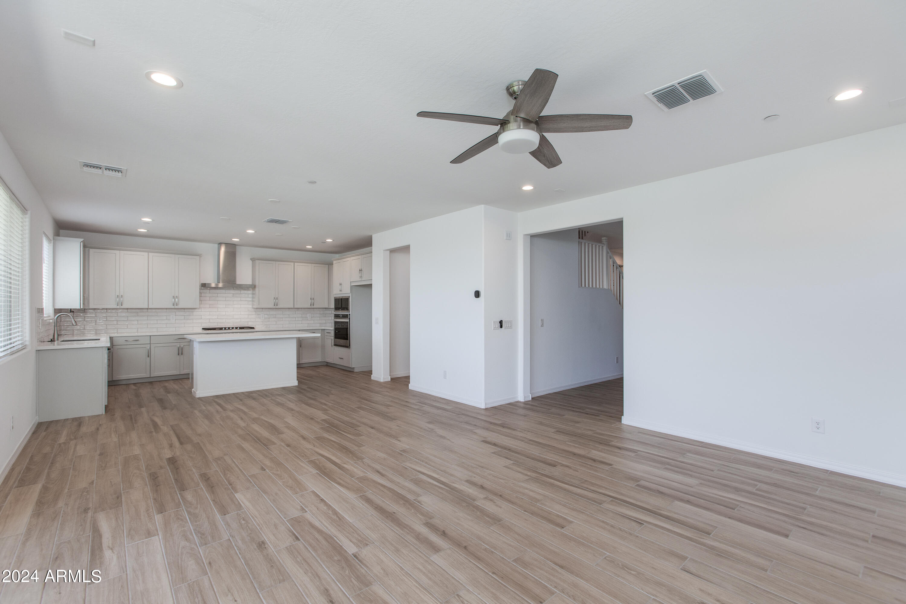 13313 W DALE Lane