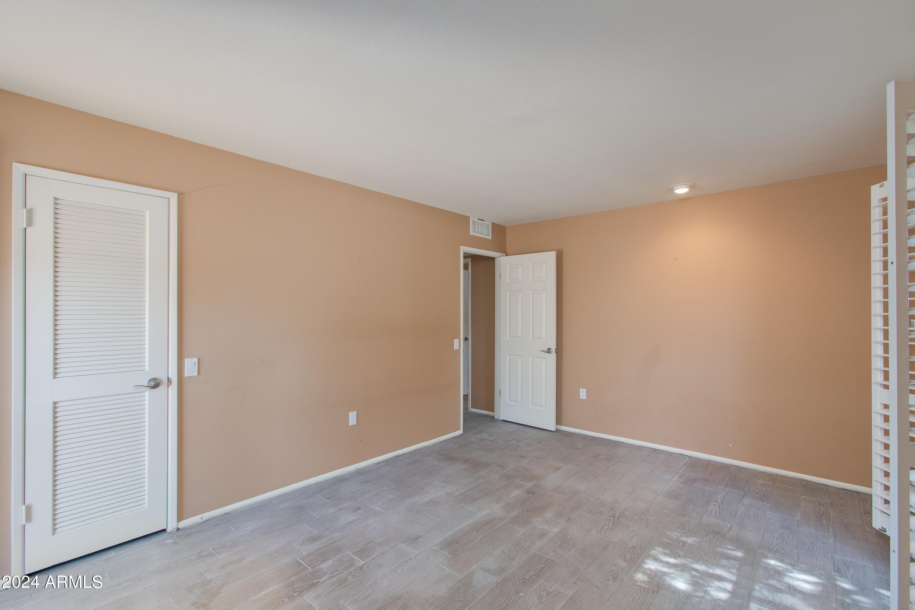 15213 N CAMEO Drive