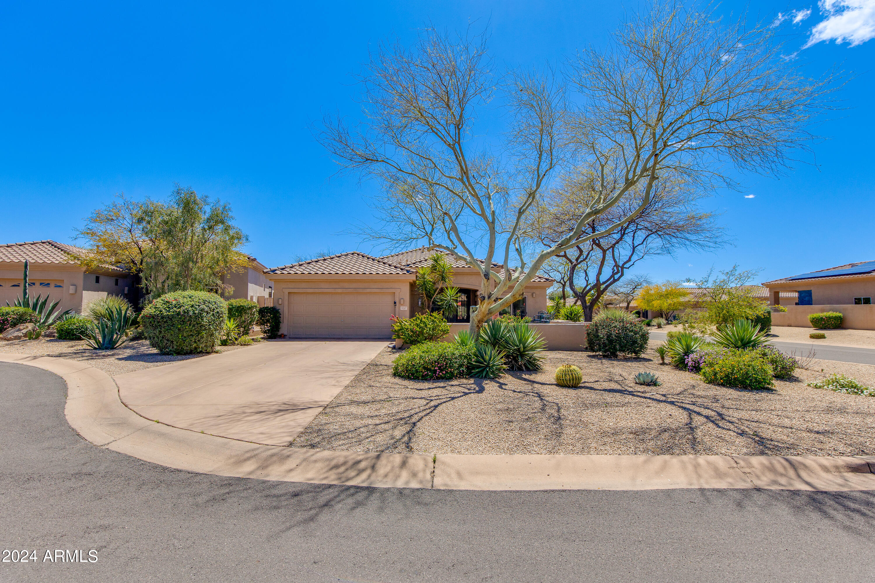 9247 E BROKEN ARROW Drive