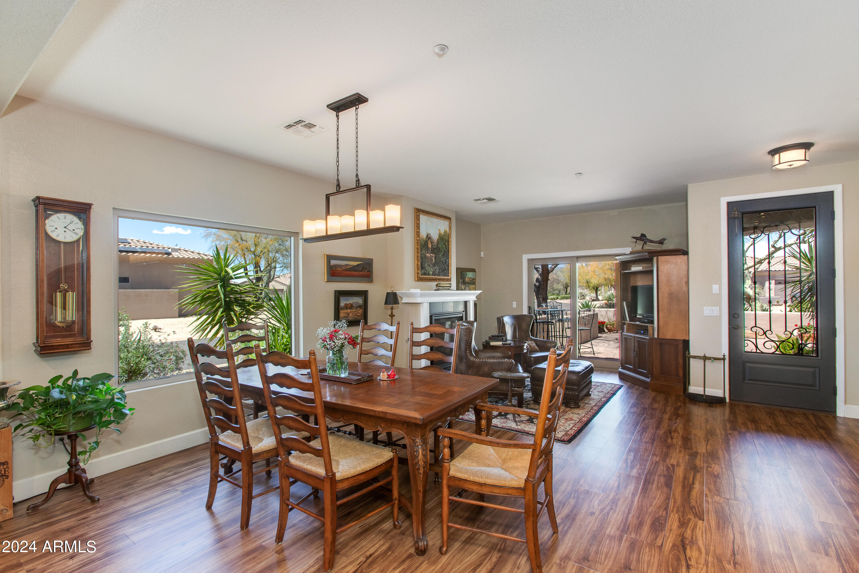9247 E BROKEN ARROW Drive