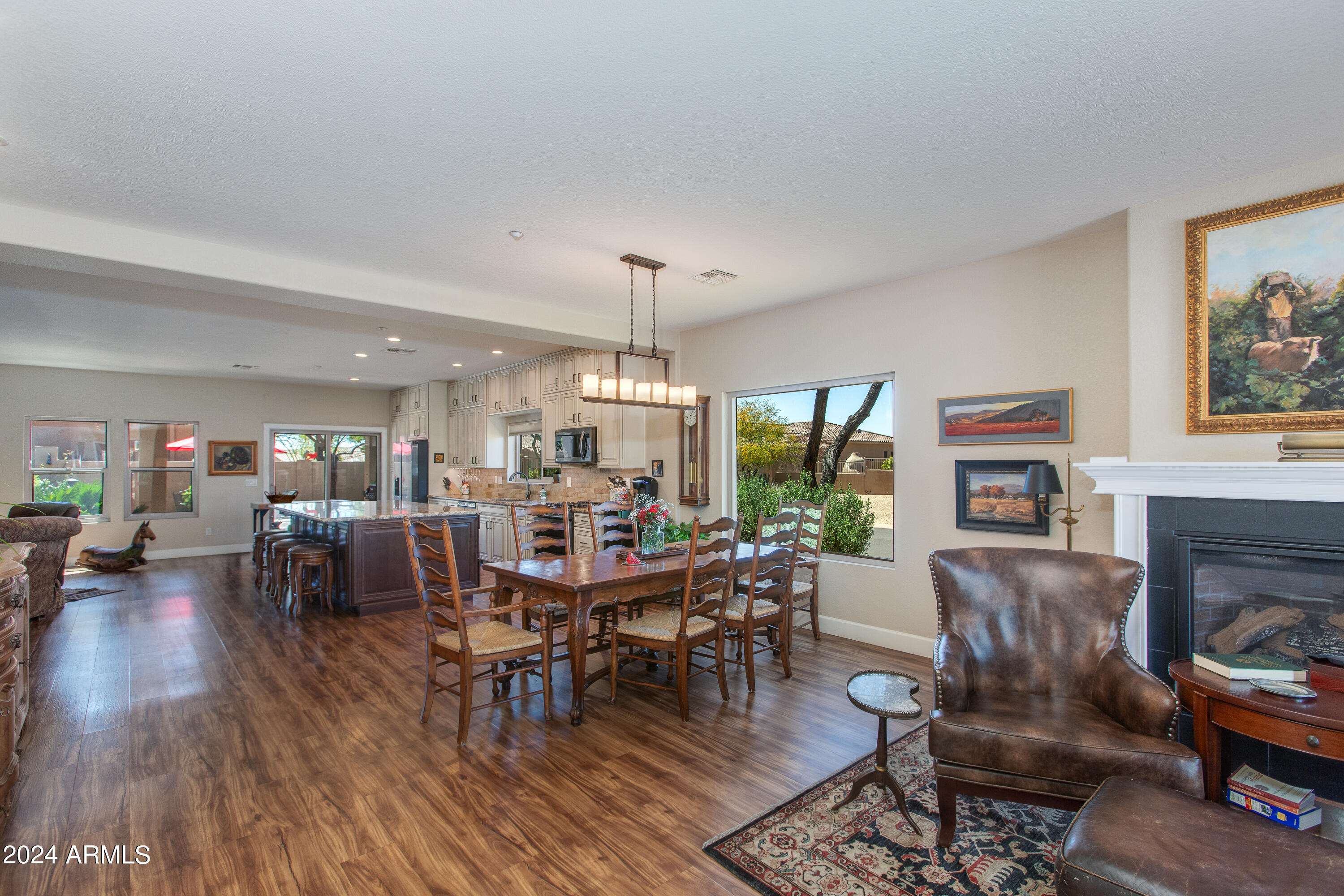 9247 E BROKEN ARROW Drive