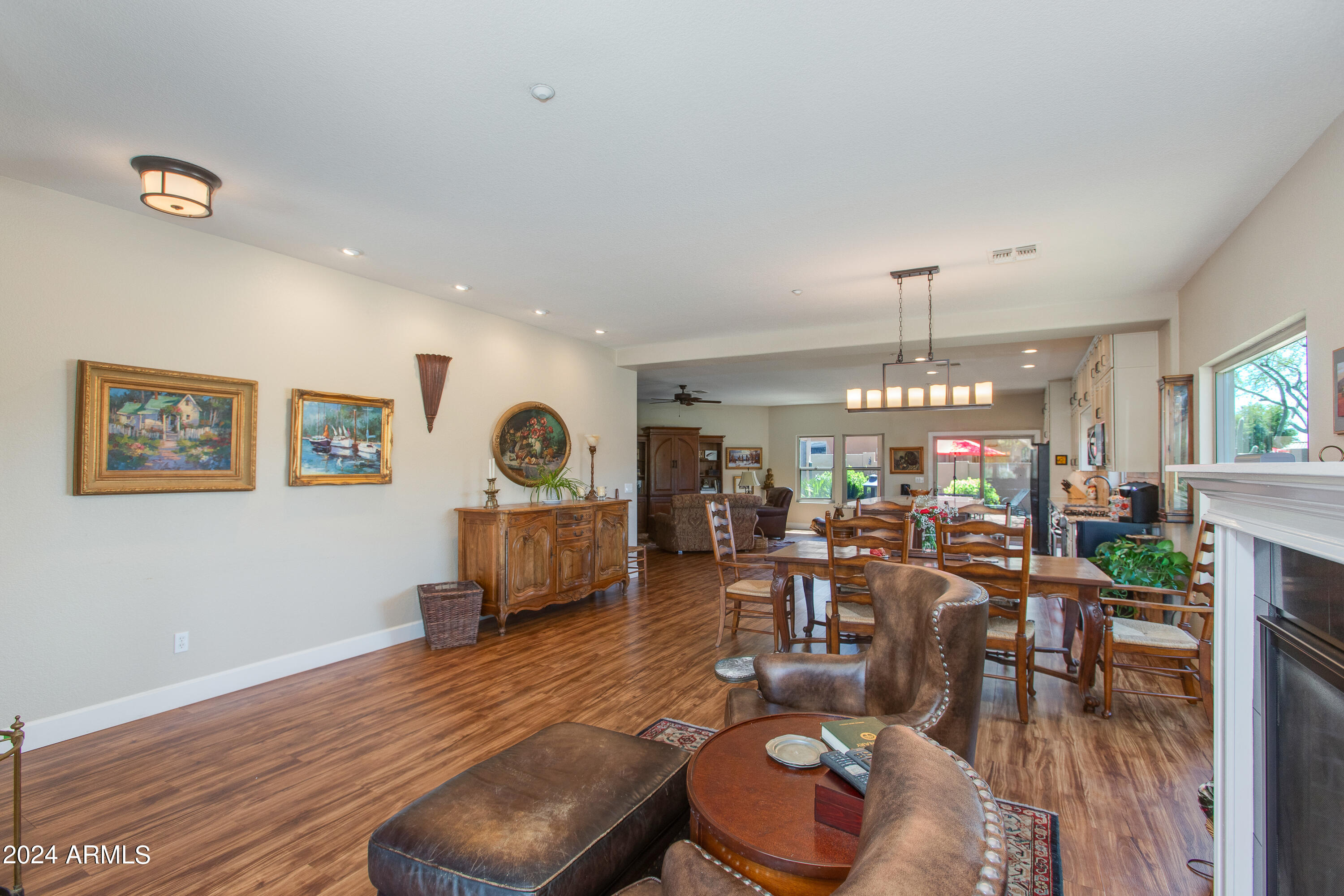9247 E BROKEN ARROW Drive