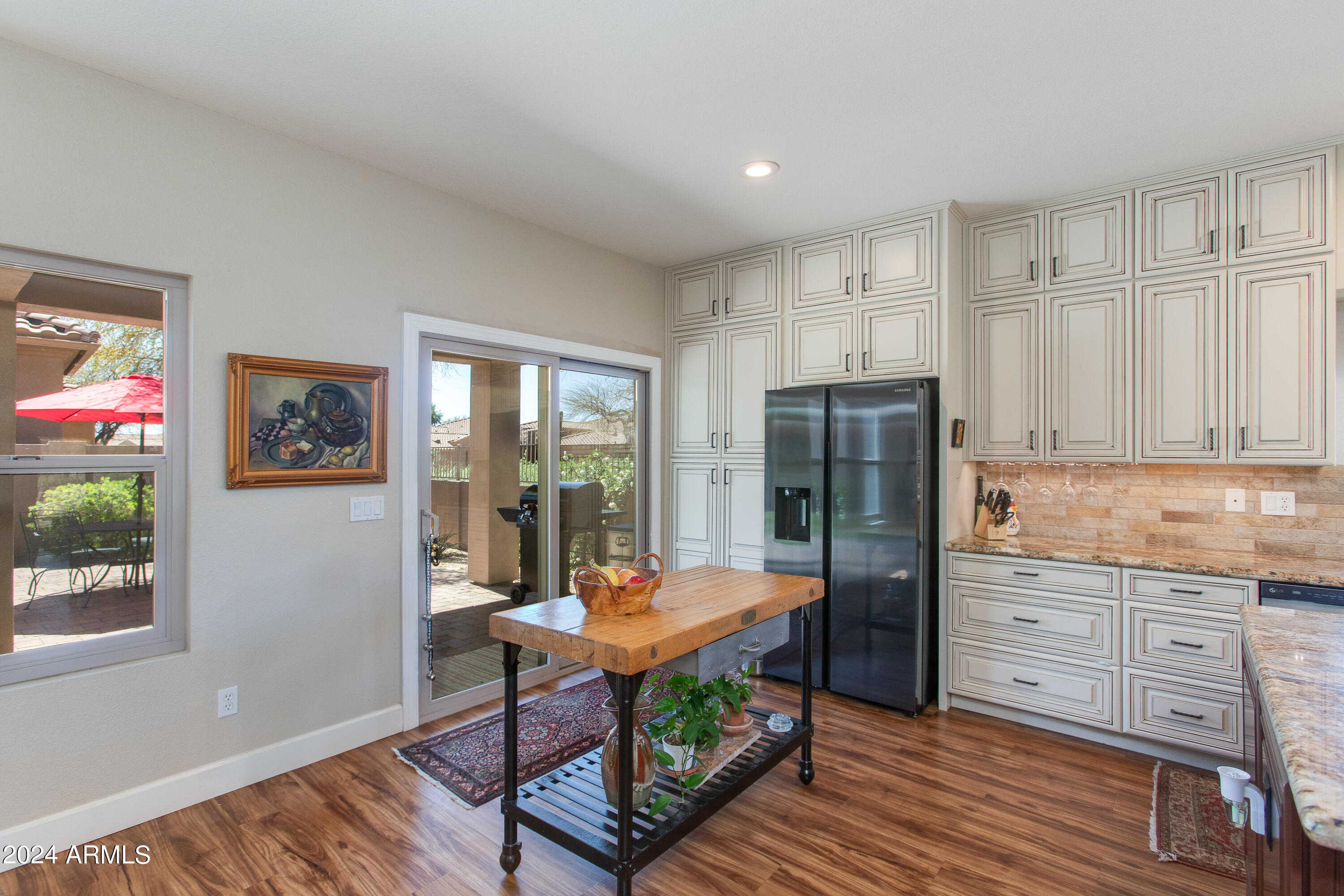 9247 E BROKEN ARROW Drive
