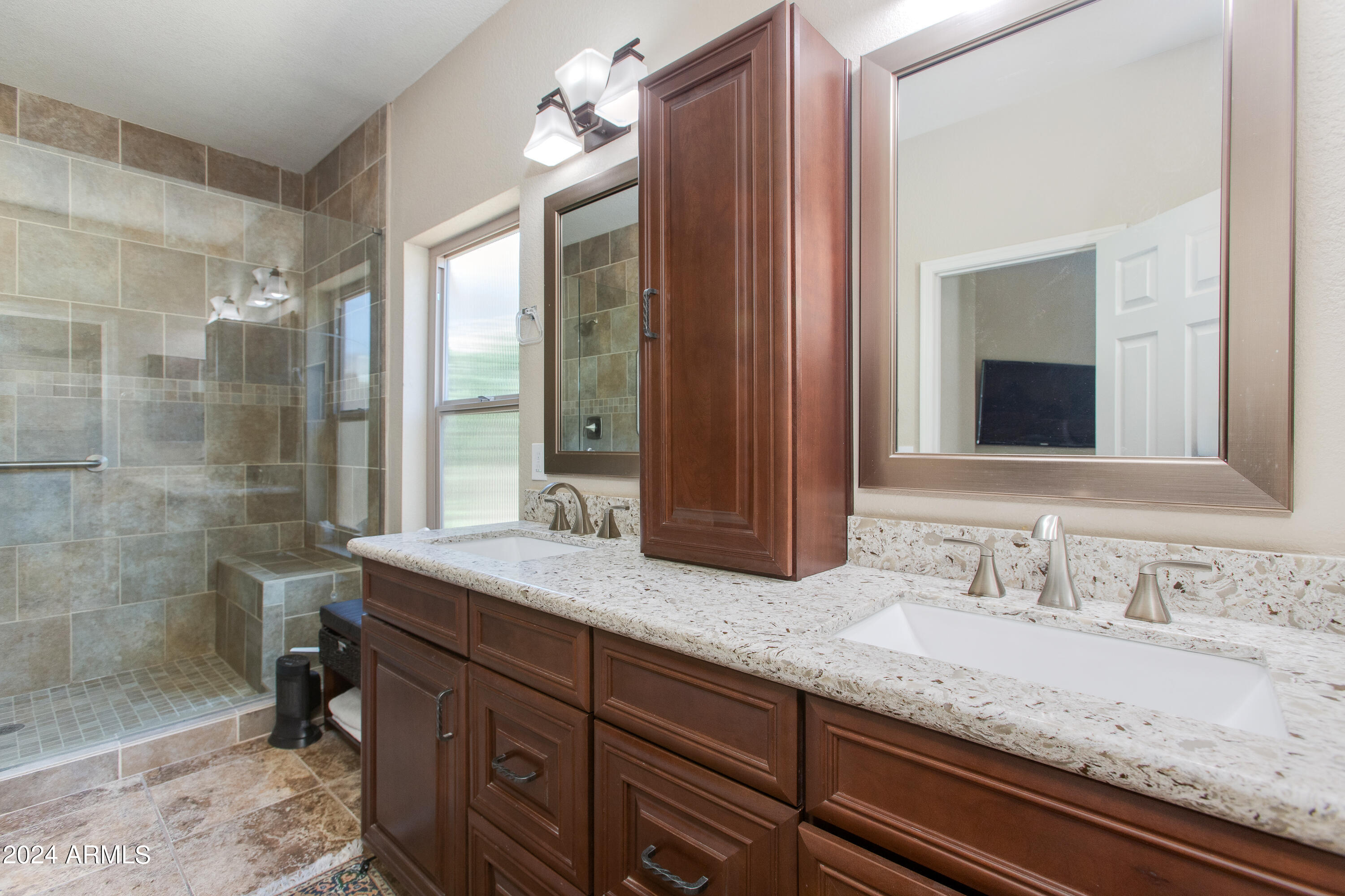 9247 E BROKEN ARROW Drive