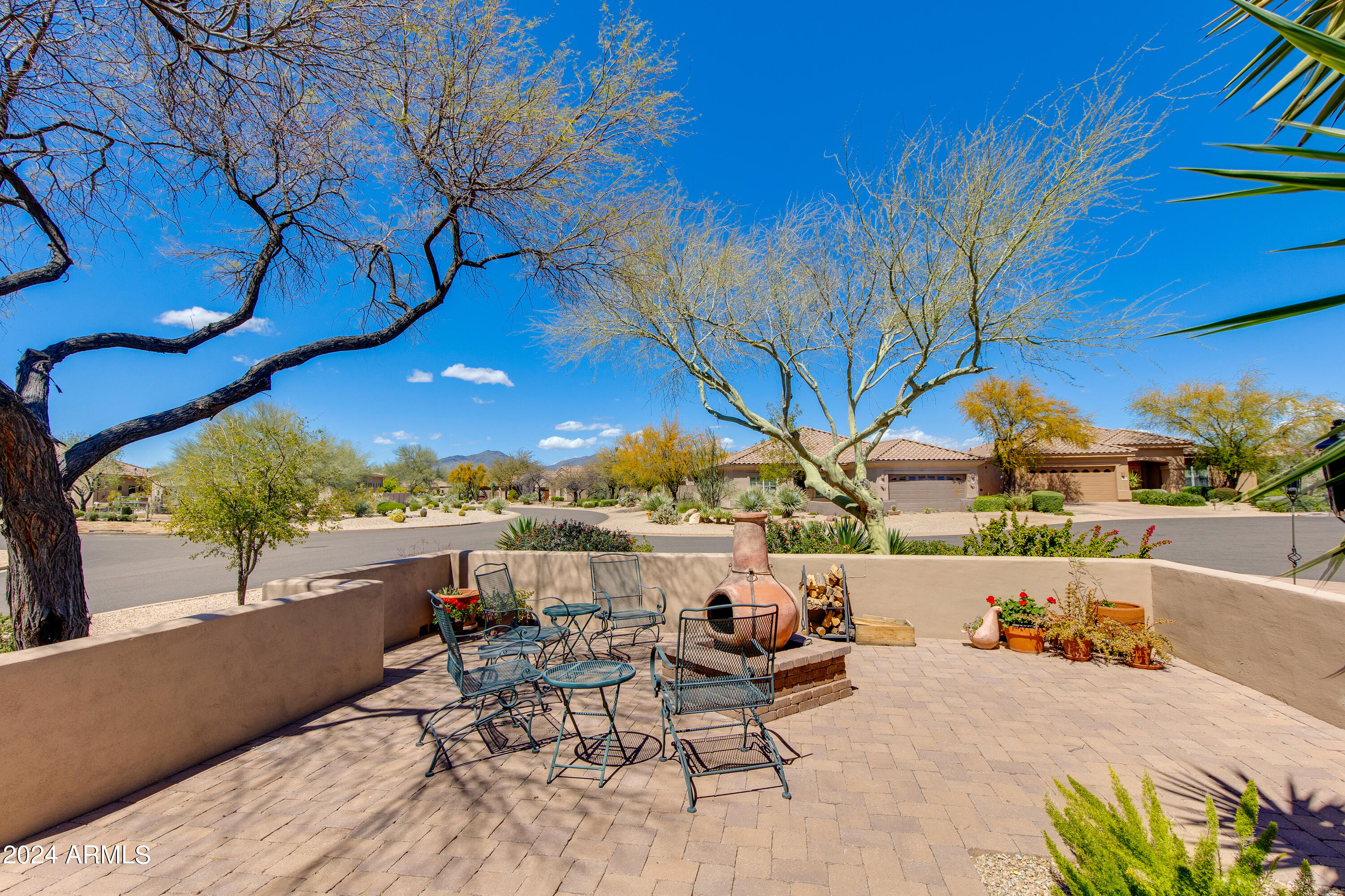 9247 E BROKEN ARROW Drive