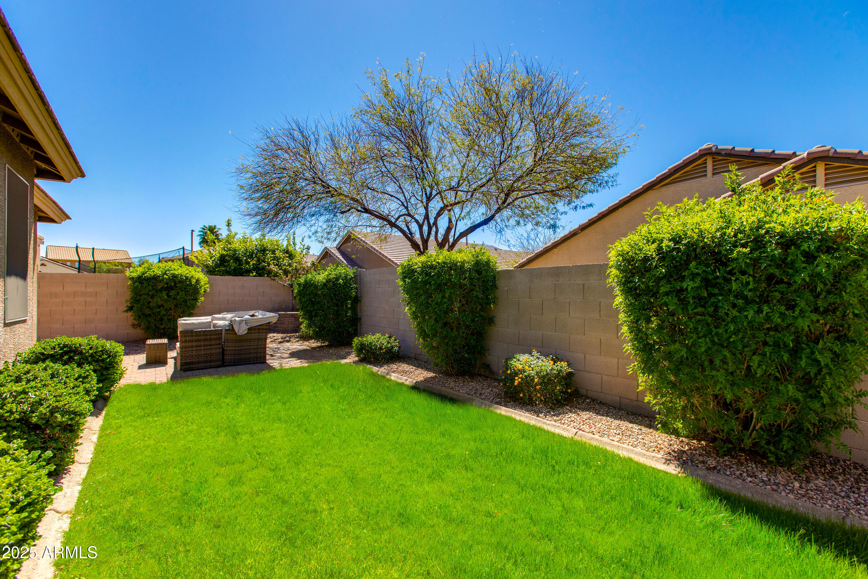 29374 N 68TH Lane