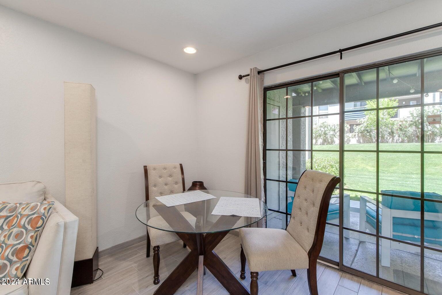 8020 E THOMAS Road 119