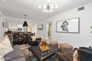 7180 E Kierland Boulevard Apt 805
