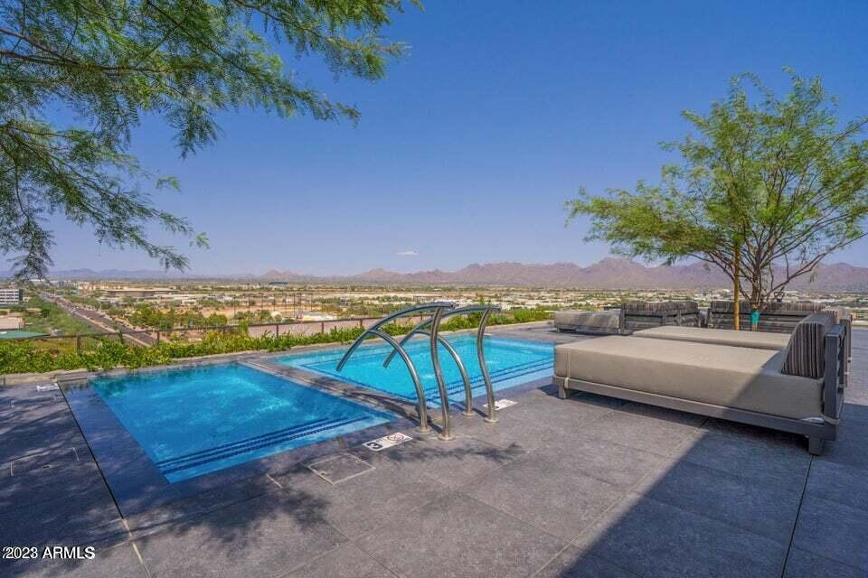 7180 E Kierland Boulevard Apt 805