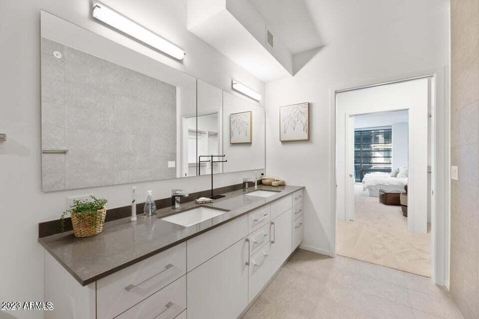 7180 E Kierland Boulevard Apt 805