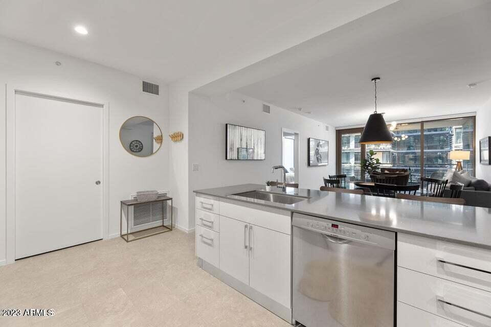 7180 E Kierland Boulevard Apt 805