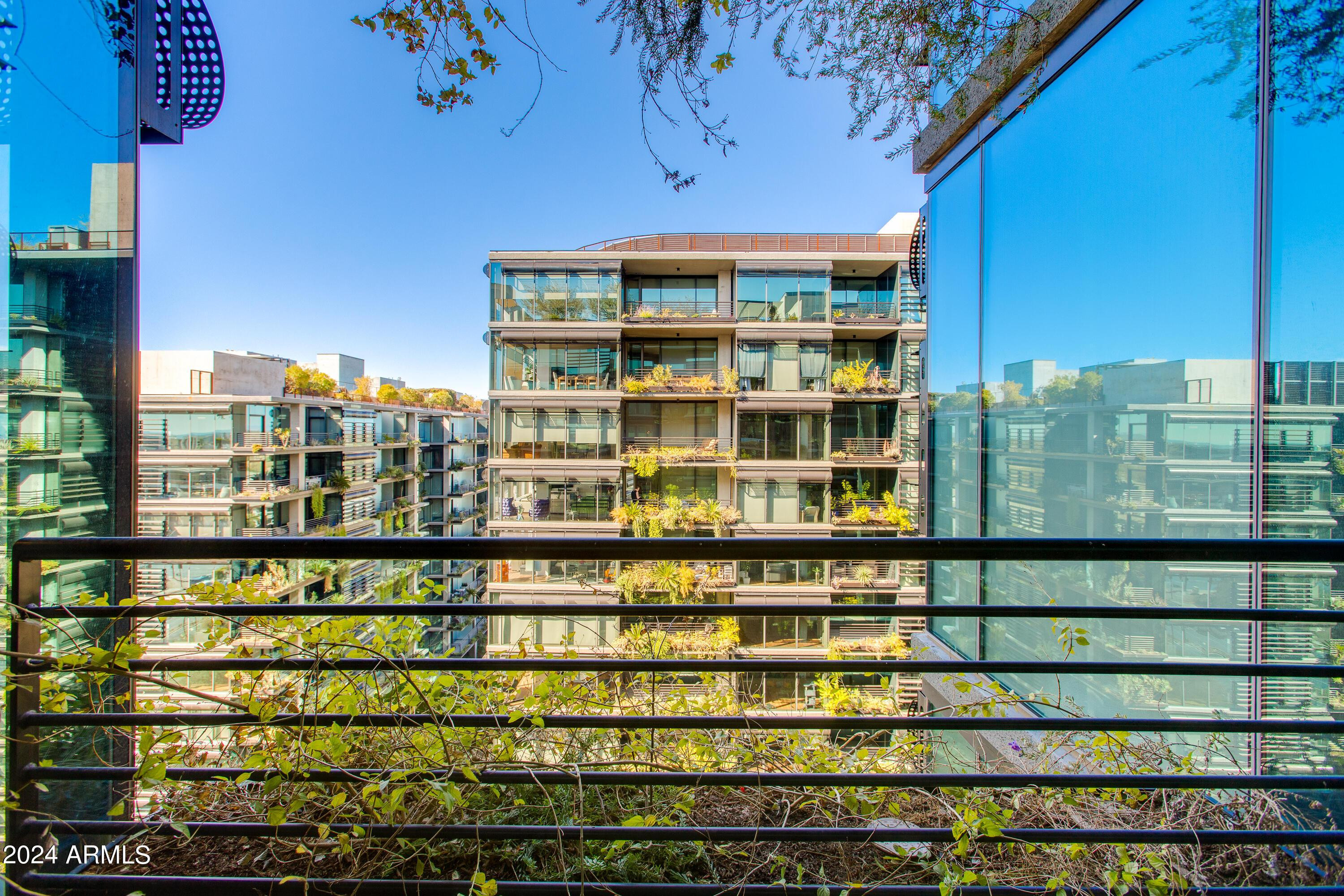 7180 E Kierland Boulevard Apt 1002