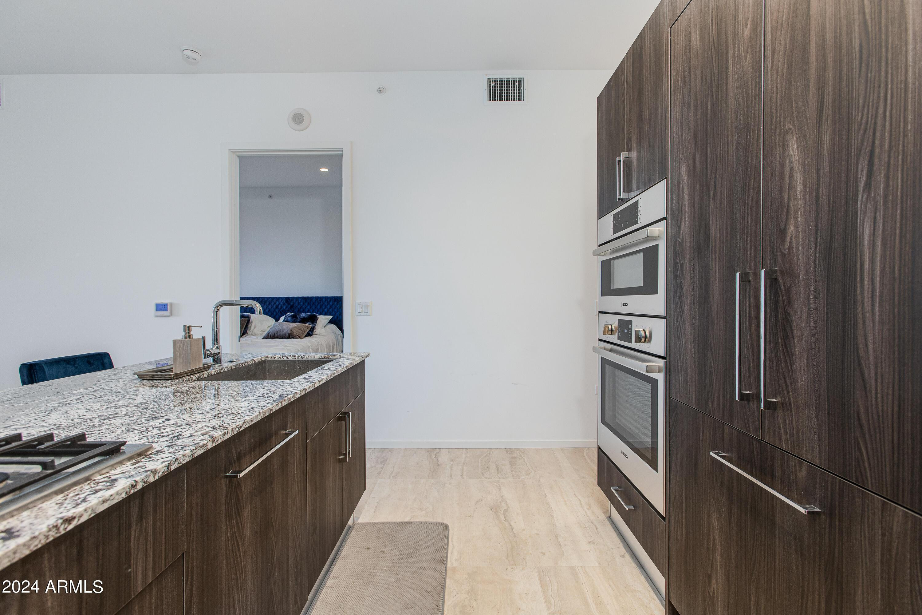 7180 E Kierland Boulevard Apt 1002