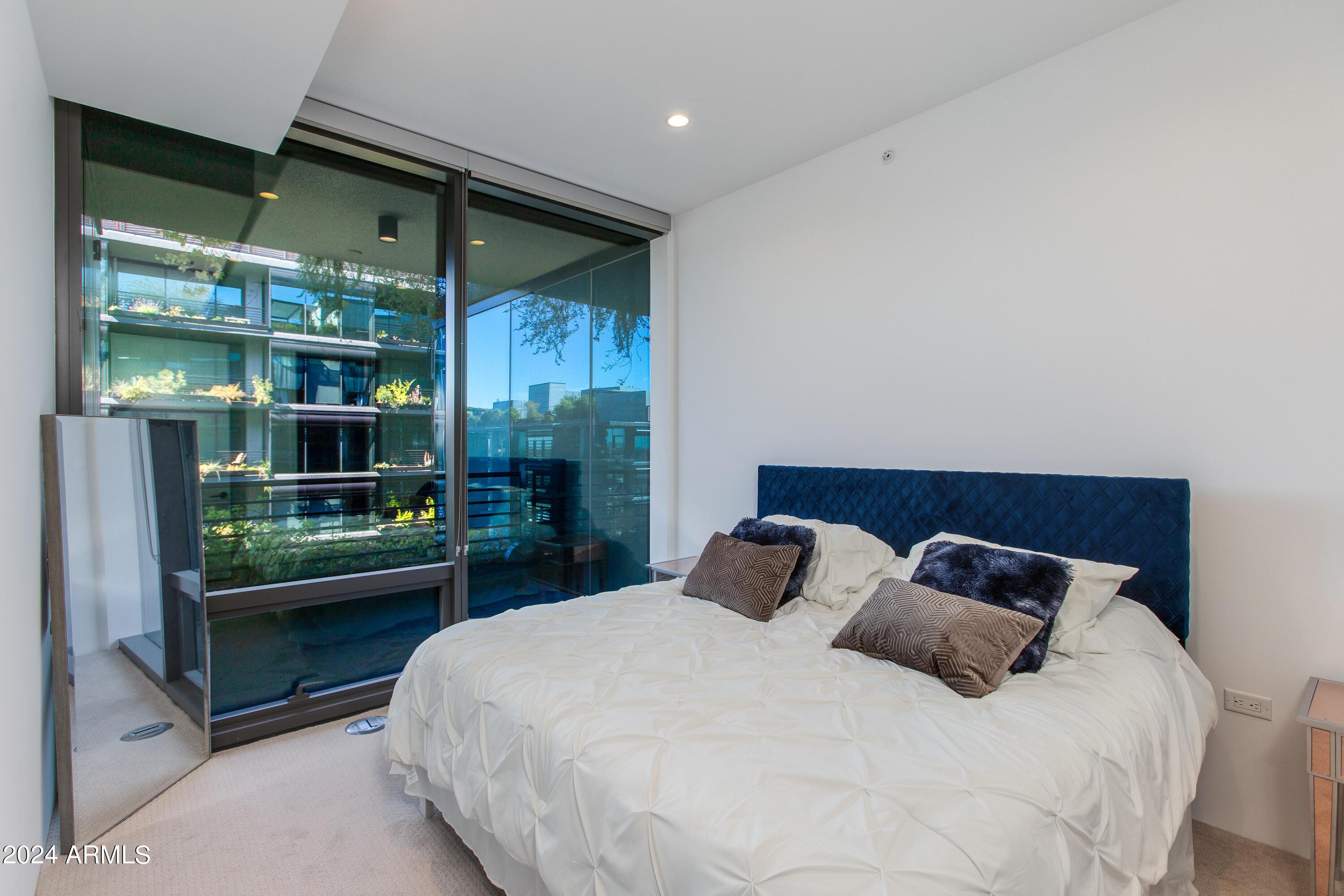 7180 E Kierland Boulevard Apt 1002