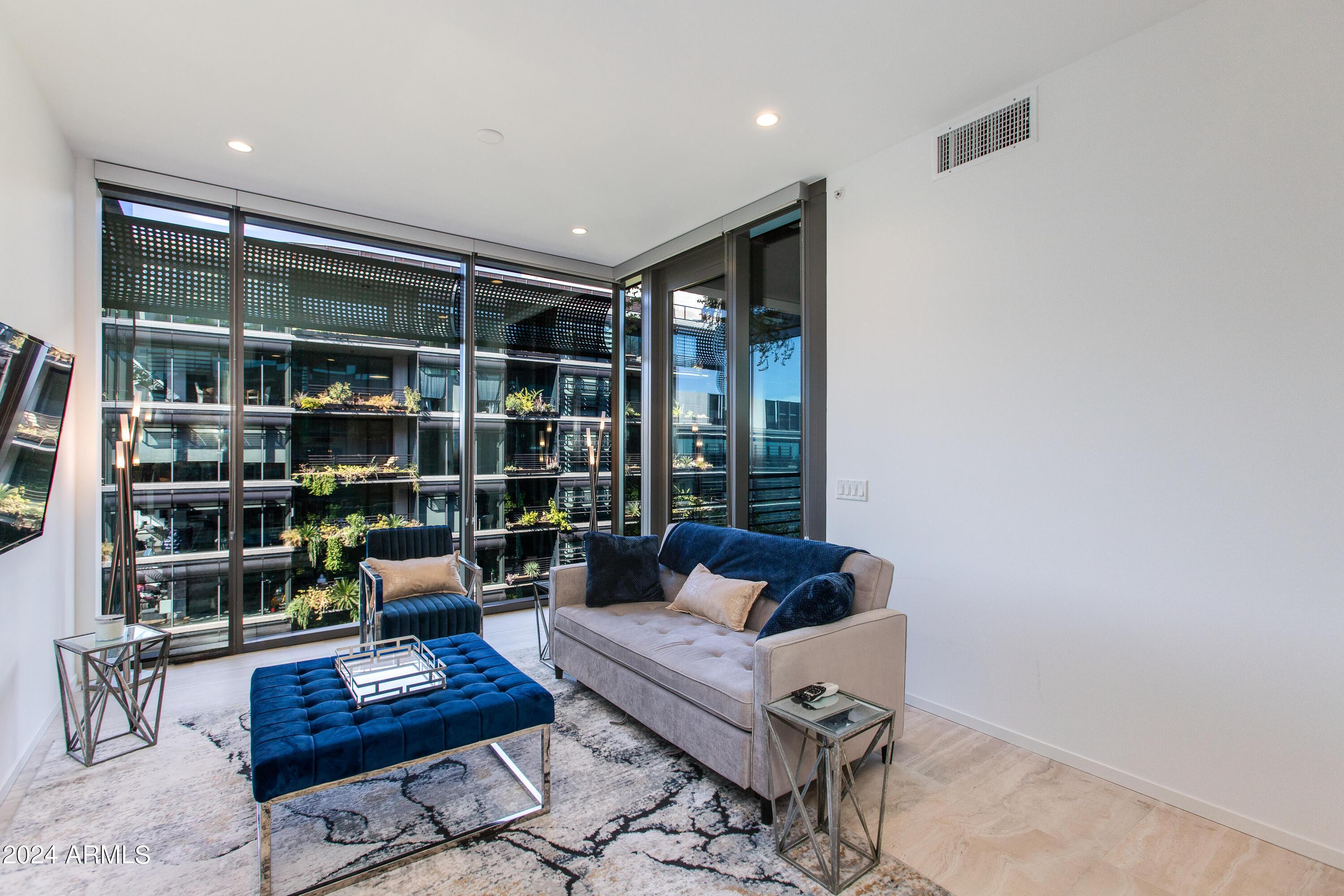 7180 E Kierland Boulevard Apt 1002