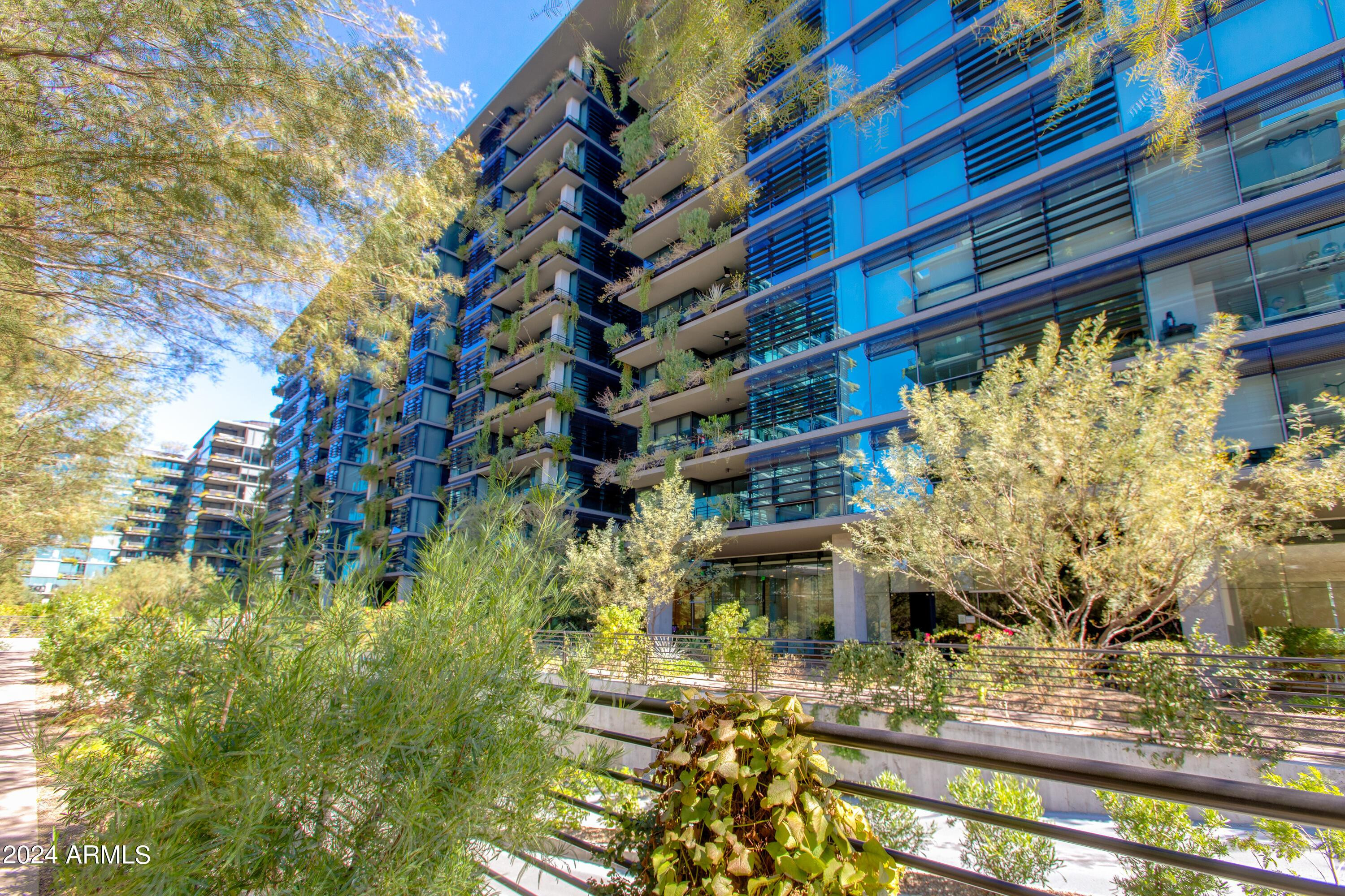 7180 E Kierland Boulevard Apt 1002