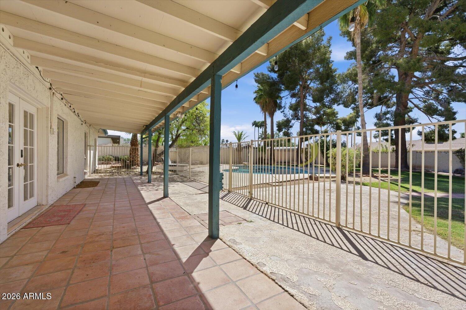 341 E Deepdale Road