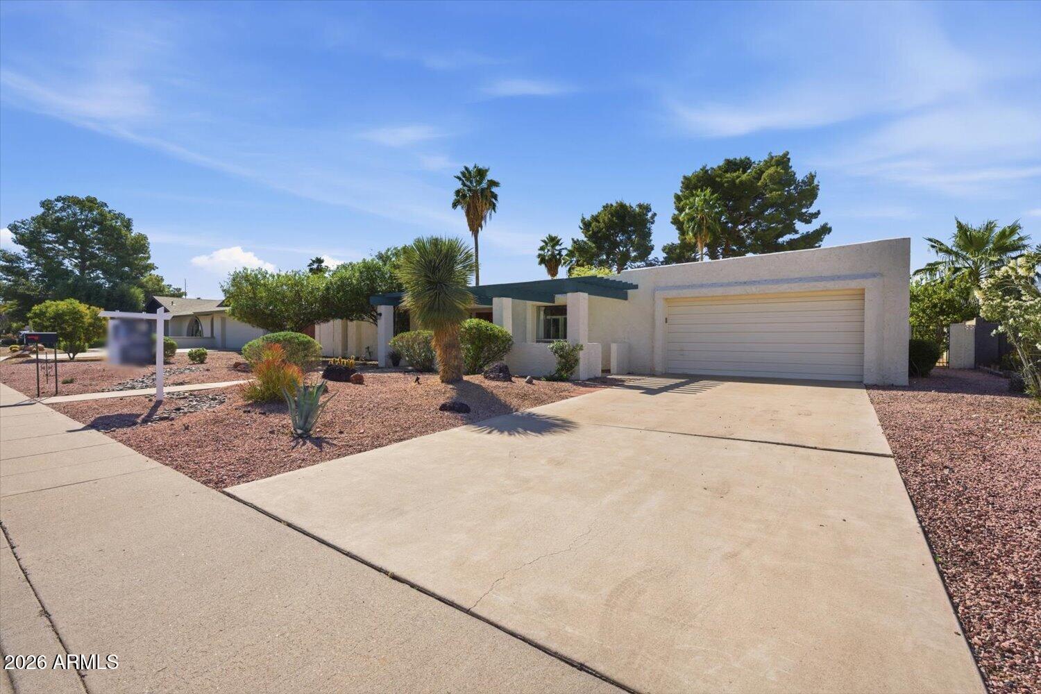 341 E Deepdale Road