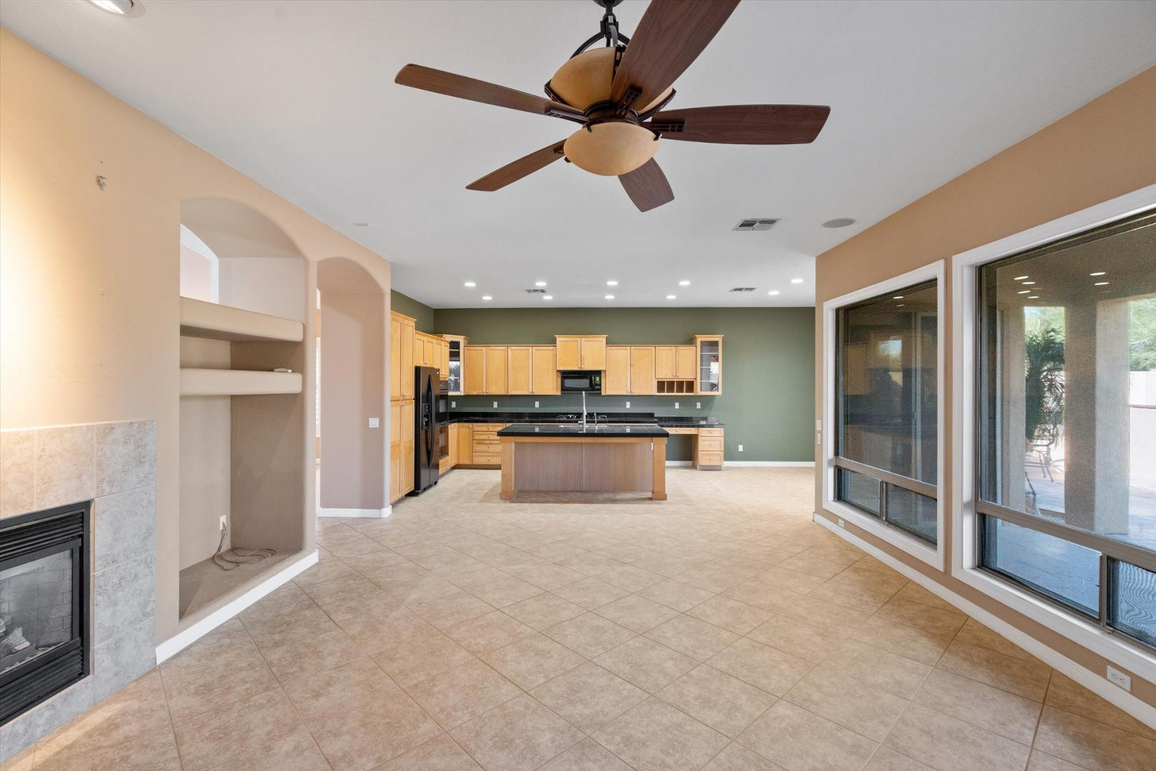 4136 E Pullman Road