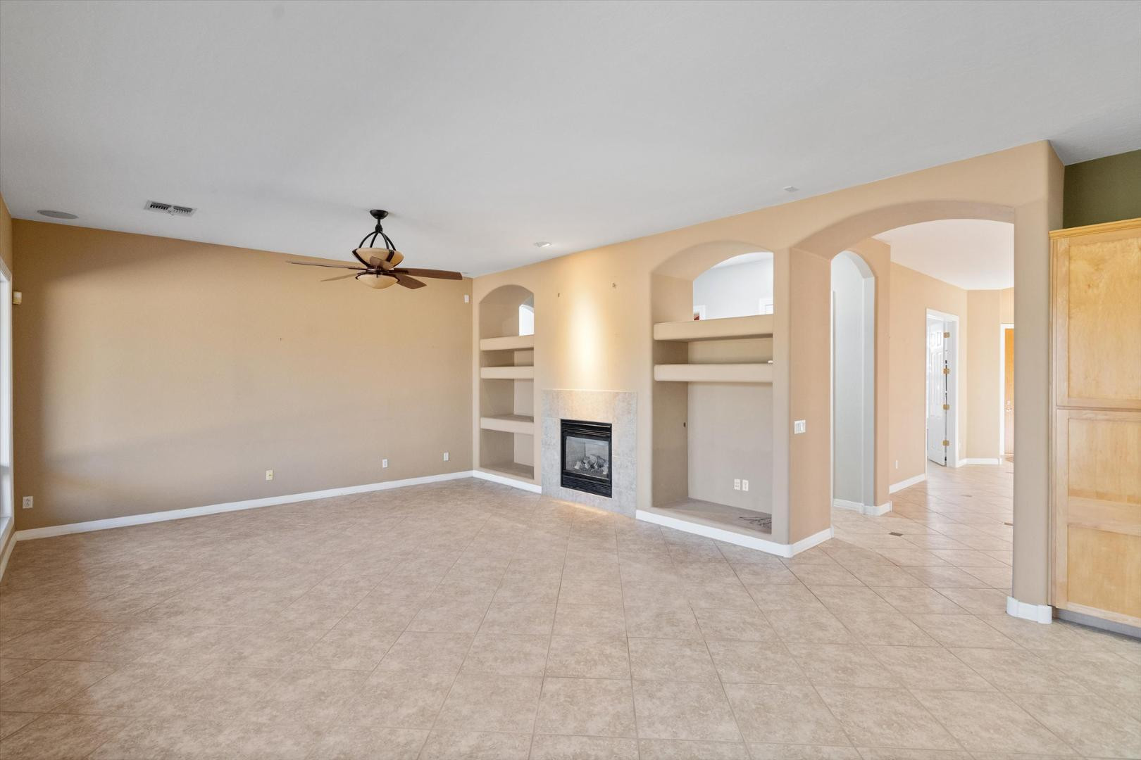 4136 E Pullman Road
